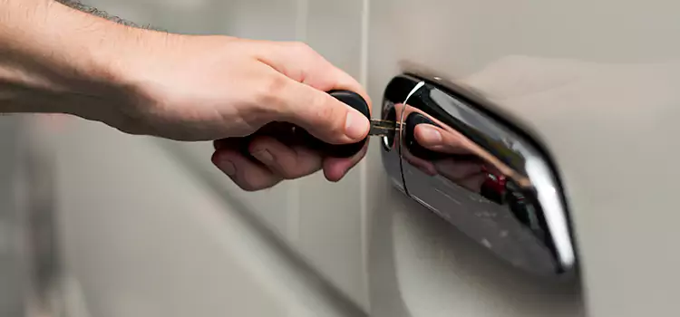 Why Choose Our Auto Locksmith Team in Elk River, MN?